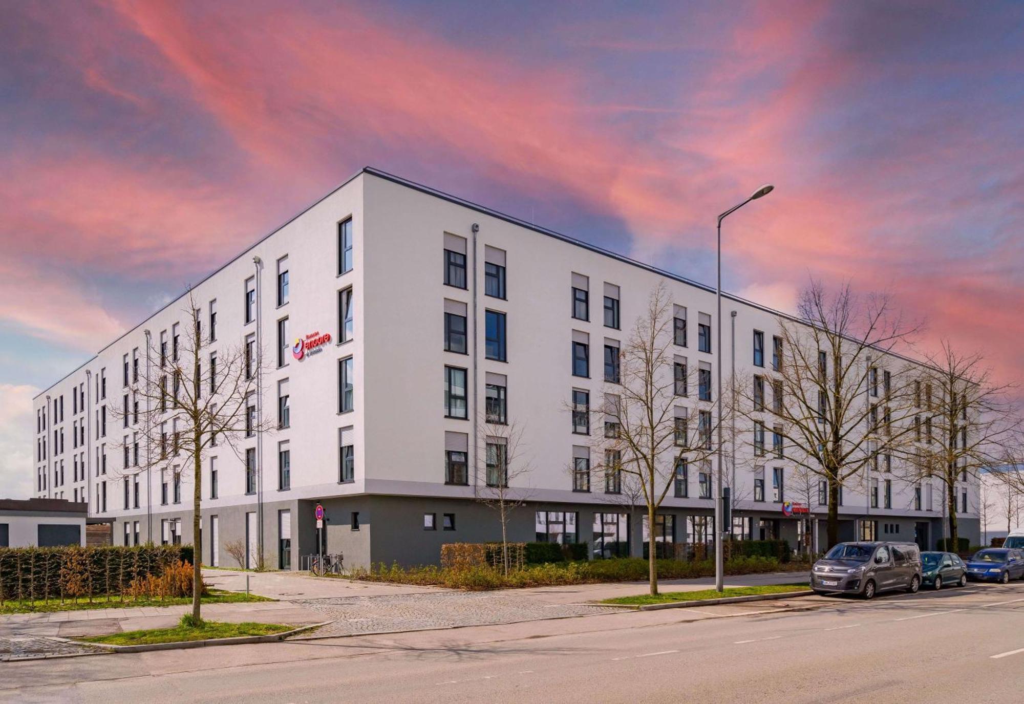 Ramada Encore By Wyndham Munich Messe — Photos 2